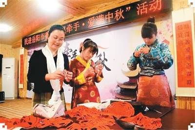 十大股票杠杆排名 打造美育新场景